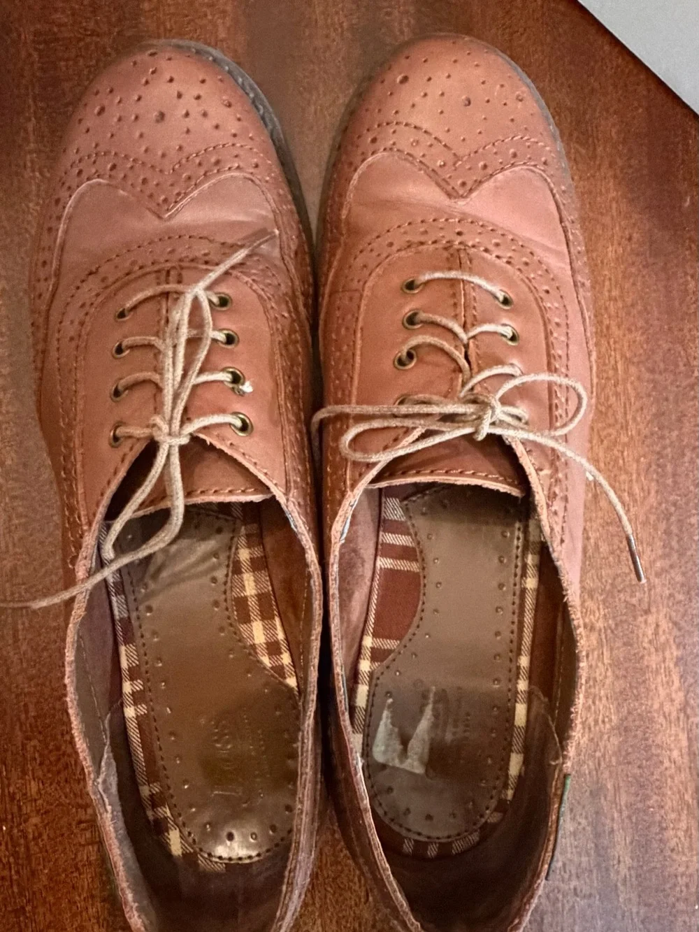G.H. Bass Leather Wingtip Oxfords Vintage Brown Brogue Lace Up Shoes Women's 8.5